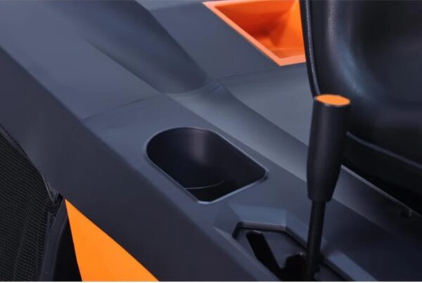 Tractoras de tuns iarba Fuxtec Germania FX-RMR66 – FUXTEC